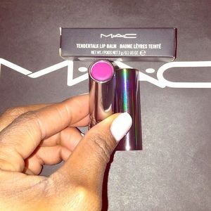 MAC TENDER TALK LIP BALM